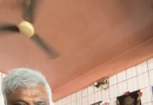 Ashish Vidyarthi Instagram - Delicious Makki ki Roti, Kali Daal aur Kadhi Chawal at Bahadur dhaba before Mandi at Bhagi Banora on Manali Highway near Bilaspur😍😋 #dhaba #reelitfeelit #reelkarofeelkaro #dhabafood #makkekiroti #kalidaal #kadhichawal #food #foodie #ashishvidyarthi #actorvlogs #actorslife #bts #yummy #foodreels #ashishvidyarthiactorvlogs