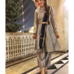 Ashnoor Kaur Instagram - First post of #2021 ❤️ Looking forward to a safer, happier and exciting year... And hoping for it to be the year to rise above the horizons and get out of your comfort zone, and expand, and fly!!❤️ Wearing @the_homeaffair_jaipur Jutti @juttiexpress 📸 @kauravneet79 Hazur Sahib Nanded