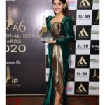 Ashnoor Kaur Instagram – ‘Style icon of the year’ it is❤️

Thank you @internationaliconicaward for the recognition! My first one for style🥰 Yayyyyy, 2020 is atleast ending on a good note hahaha!🤗
#Gratitude 🙏🏻