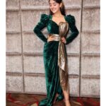 Ashnoor Kaur Instagram – Be yourself and don’t apologise✨
.
.
#AboutLastNight #AwardsNighr #ashnoorstylediaries
#WhatIWore for the @internationaliconicaward ✨

Styled by :- @the_adhya_designer 
Assisted by :- @twinklebakhai
Outfit by :- @mayacultureofficial
Jewellery by – @houseofdoro
📸 by :- @smileplease_25