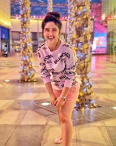 Ashnoor Kaur Instagram - Be happy. Be bright. Be you💗✨