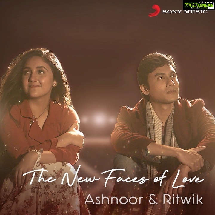 Ashnoor Kaur Instagram - Presenting a glimpse of one of the projects really close to my heart... 'Khidki' a cute, warm, unique & nostalgic love story❤️ Coming to touch your hearts, stay tuned, poster out tomorrow 12noon IST! Guess the singer? @sonymusicindia @ritwikbhowmik 🤗