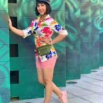 Ashnoor Kaur Instagram - Life is a work of art, make yours colourful... Use the whole box of colours, paint the sky in pretty shades of summers💗 #AshnoorWrites