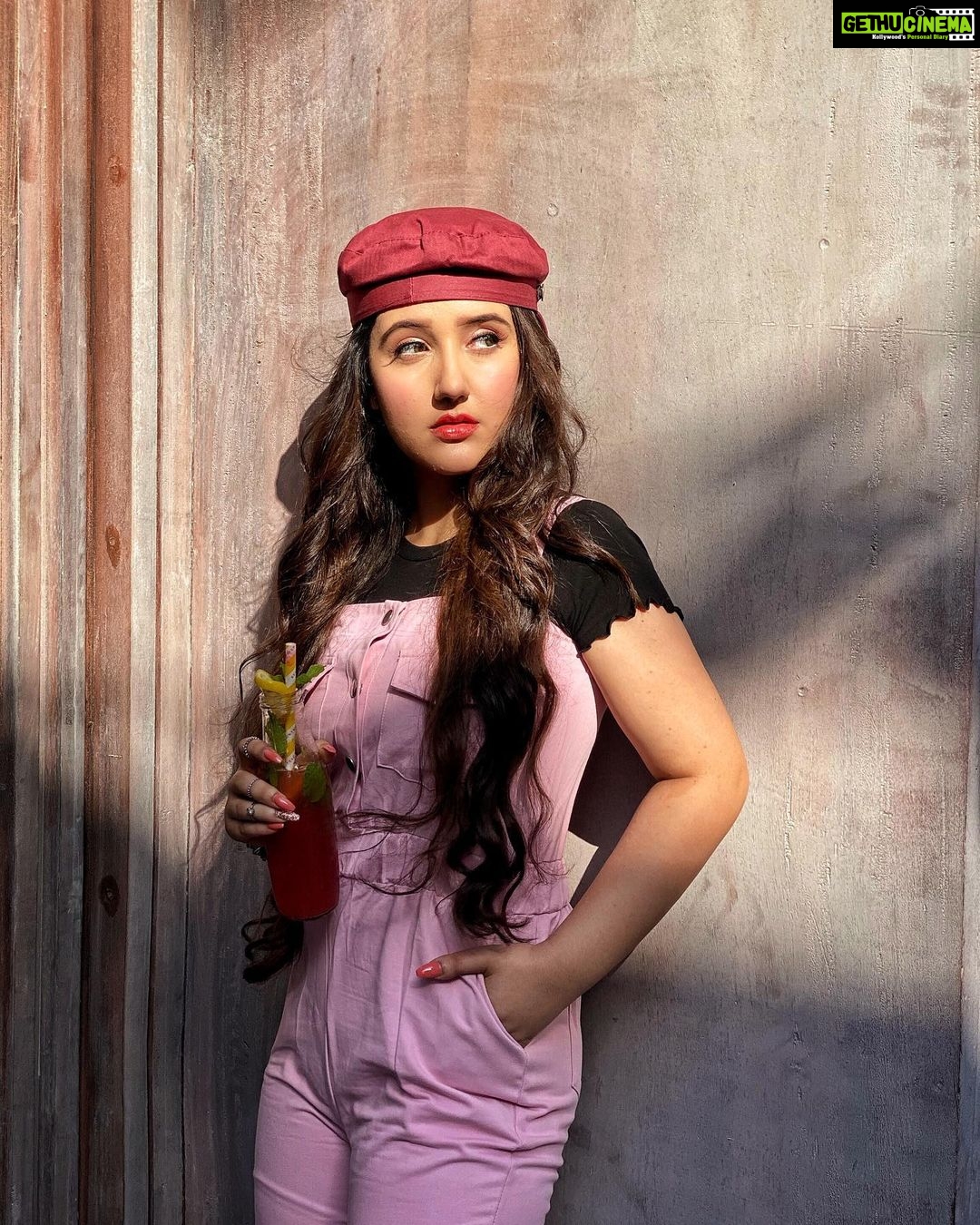 Ashnoor Kaur Instagram - Perfect is an illusion✨♥️