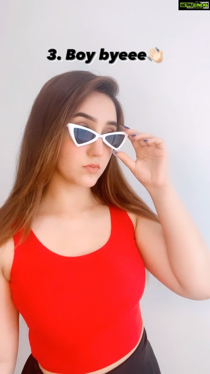 Ashnoor Kaur Instagram - Did I miss out on any gesture?🤪 Comment below👇🏻