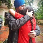 Ashnoor Kaur Instagram - It’s the birthday of the man I love the most... The one who’s taught me several things not only by being a living example, but also an understanding friend... Who guides me, advices me, is my partner in crime, and most important someone who has full faith in me and pushes me to expand my limits and utilise my capabilities, not only in terms of achievements but in terms of being a good human being first... To the one who understands me without having to say a word, to the one who shines with pride when I succeed... HAPPY BIRTHDAY PA❤️ I love you @gurmeetsingh0911