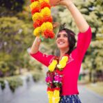 Ashnoor Kaur Instagram - माखन चोर, नंदकिशोर... बाँधी जिसने प्रीत की डोर❤️ Happy Janmashtami everyone! . #throwback #patialababes #happyjanmashtami