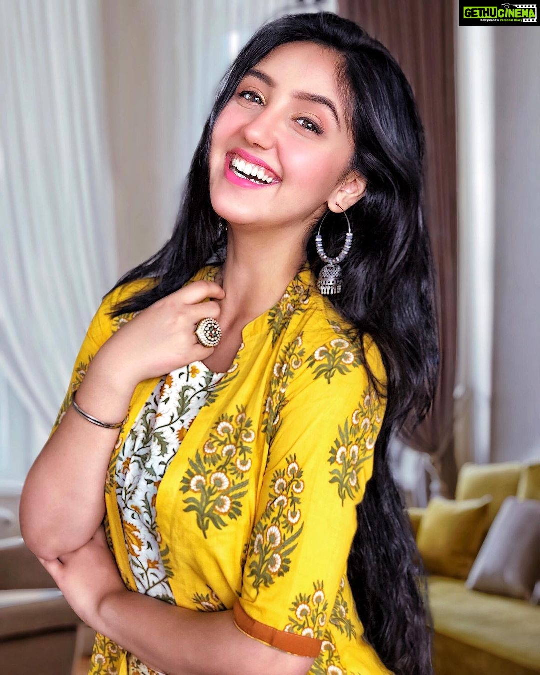 Ashnoor Kaur Instagram Happy Raksha Bandan How Did You Celebrate Ashnoor Kaur Instagram Happy Raksha Bandan How Did You Celebrate