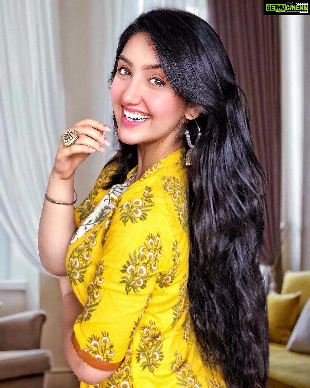 Ashnoor Kaur Instagram Happy Raksha Bandan How Did You Celebrate Ashnoor Kaur Instagram Happy Raksha Bandan How Did You Celebrate