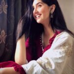 Ashnoor Kaur Instagram - Out beyond ideas of wrongdoing and rightdoing, there is a field. I’ll meet you there♥️
