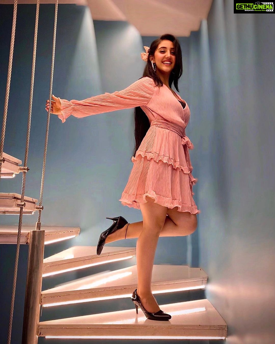 Ashnoor Kaur Instagram - P.S. I hope you feel beautiful today, as you are💗