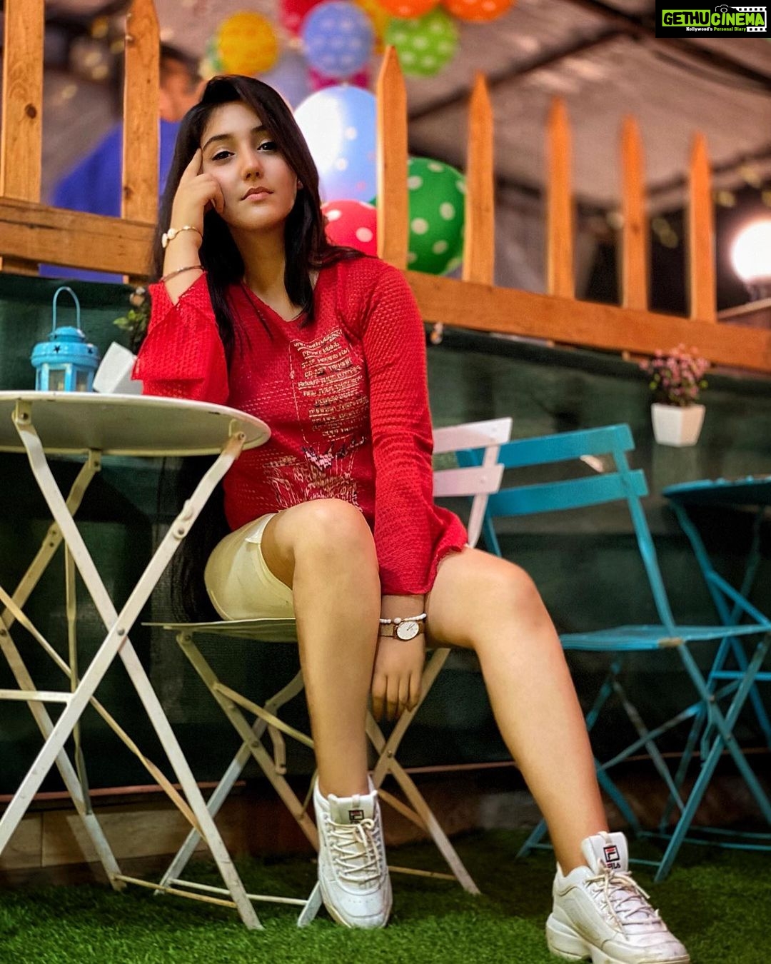 Ashnoor Kaur Instagram - The question is not what you look at, but what you see👀❤️