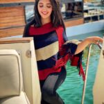 Ashnoor Kaur Instagram - Stress less. Enjoy the best♥️ . #throwback #traveldays #misstravelling #dubai #yachtride #smile #livelife