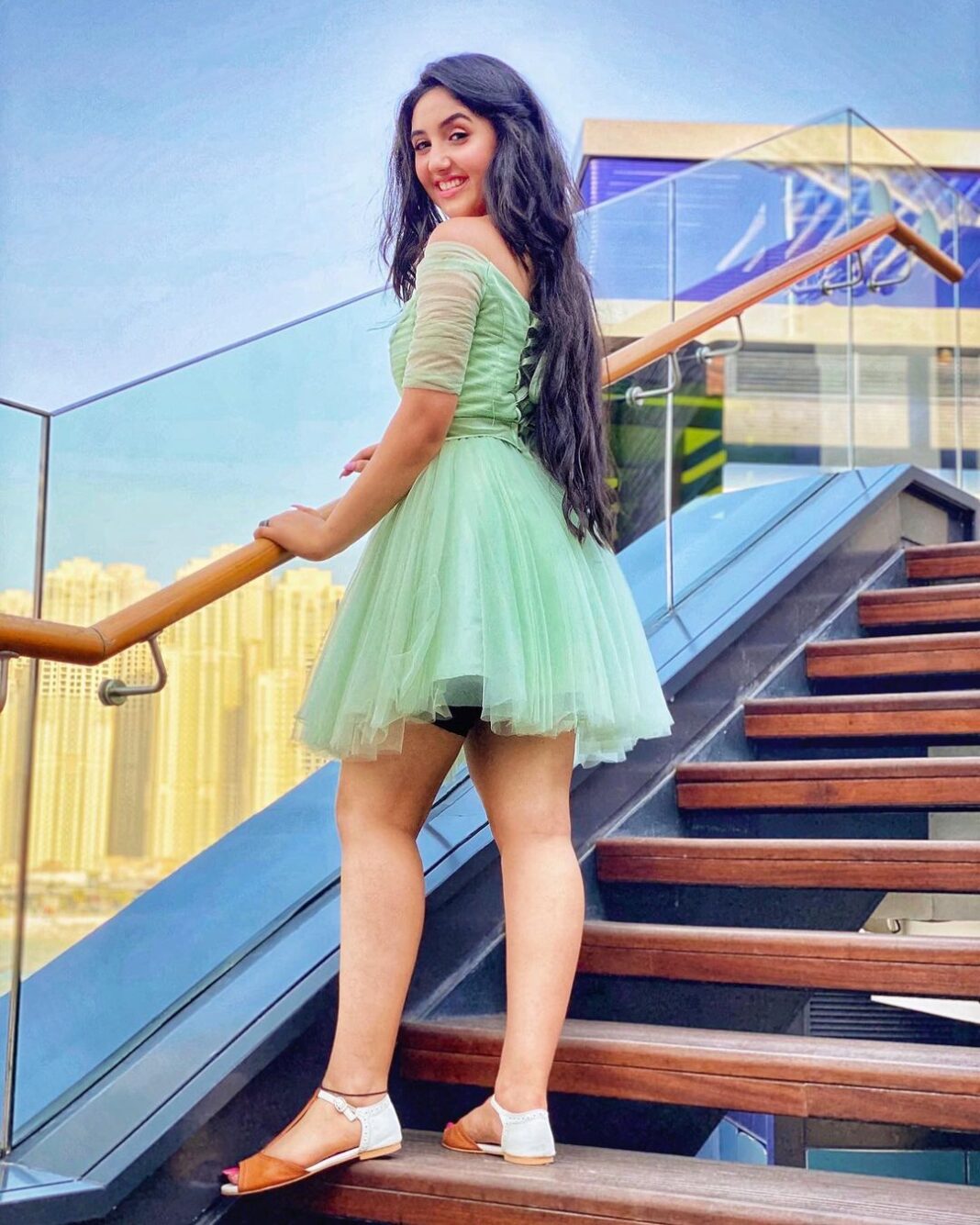 Ashnoor Kaur Instagram - Be happy being perfectly imperfect♥️