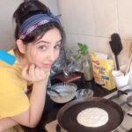 Ashnoor Kaur Instagram – You all know how special my  mom is to me❤️ So I decided to give her a break this MOTHER’S DAY and made pancakes using @bettycrockerindia pancake mix for breakfast and surprise her!!
In just 3 simple steps: WHIP, POUR, FLIP and it was done!!
Now I challenge you all to surprise your mom with @bettycrockerindia pancakes.. Do share your stories with me and don’t forget to tag me and @bettycrockerindia
.
#TheKitchenIsForEveryone #PancakesWithBetty #FlippinAwesomePancakes #FlipAPancake #MothersDay2020 #MothersDayWithBetty #SurpriseYourMom #PancakeMOMents