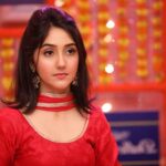 Ashnoor Kaur Instagram - Wait what, do I have to stay locked at home for some MORE days?!🙄 . Best meme on this? Lemme know in the comments section!! #KindaMood #MoodSwings #Quarantine #selfquarantined #quarantinetime