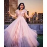 Ashnoor Kaur Instagram - Be ‘charming’ enough, you don’t need no ‘prince’ gurl💗✨ . #WhatIWore #PressConference #screening Outfit by @riddhijainlabel Styled by @the_adhya_designer Assisted by @twinklebakhai Edited by @kellansworld 📸 by @smilepleasephotographyy #twirl #pinkgown #redyellowsuit #outdoor #ashnoorstylediaries #loveyourself
