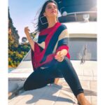 Ashnoor Kaur Instagram - Keep your face to the sun, And you’ll never see the shadows☀️ . . 📸 by @hasnaink07 🤗 Edited by @kellansworld #GoldenHour #SunKissed
