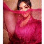Ashnoor Kaur Instagram - The eyes shouted, What the lips couldn’t speak👀✨ . #EyesSpeak #EyesEmote #FlowFashion #ashnoorstylediaries #lionsgoldawards #ootn
