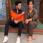 Ashnoor Kaur Instagram - Don’t angry meee😡 . . Oops🤪 @ssunnychoppra #OnSet #dontangryme #sunnychopra #ashnoorkaur #patialababes #bts