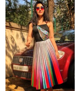 Ashnoor Kaur Instagram - Don’t know if, or if not the best, But surely not like the rest✨♥️ . #BeYou #BeUnique #LoveYourself #BeYourself Skirt by @pankhclothing 📸 by @kauravneet79