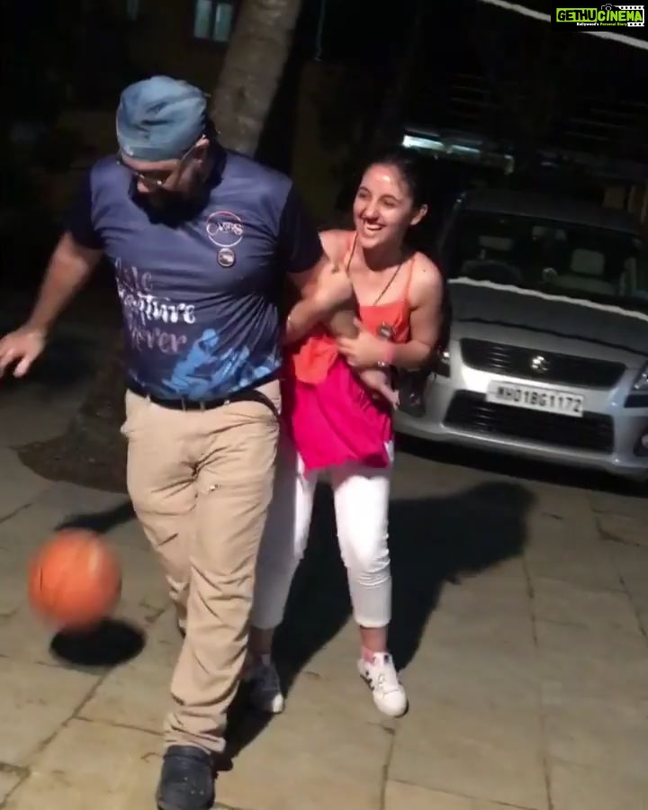 Ashnoor Kaur Instagram - Happy Birthday Pa❤ From being my partner in crime, to being the best listener.. You were always there... Always there when I needed your best advices.. Also, always there to fight with me like a 'younger' brother... Sure I got my anger genes from you😂 But the anger that just comes n then goes, immediately, without any grudges to be held back... I love you my walking wikipedia❤ Stay the same cool PA you are! Muahhhh😘 -Forever yours CuChAs ❤