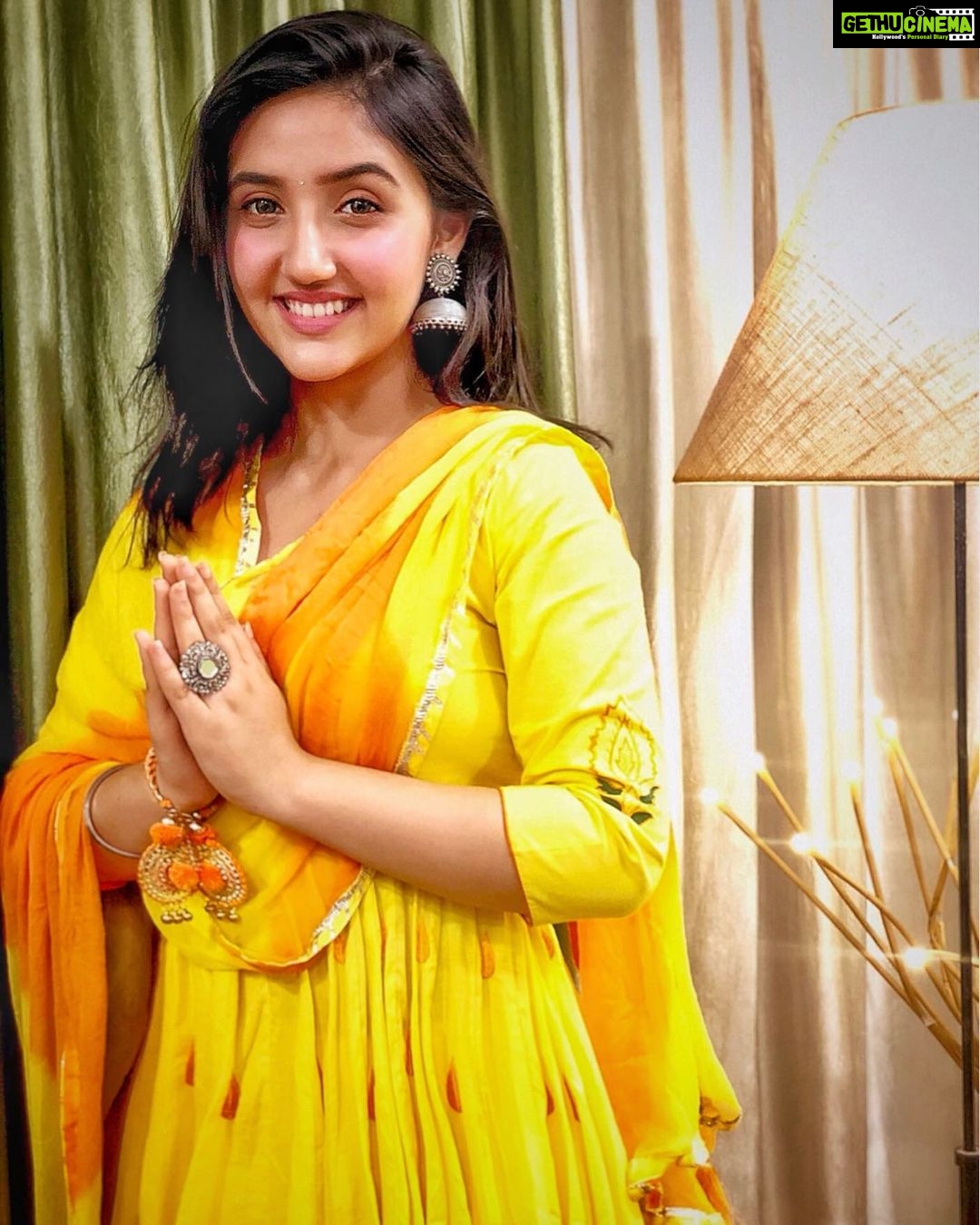 Ashnoor Kaur Instagram Happy Diwali Let s Make It A Festival Of Ashnoor Kaur Instagram Happy Diwali Let s Make It A Festival Of