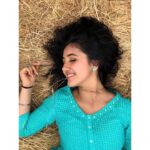 Ashnoor Kaur Instagram - Hey, hay!😁❤️❤️ #NatureLover #LiveLife #loveyourself #enjoylife