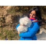 Ashnoor Kaur Instagram - Meet my new friend in Manali... This cutie white fur ball🥰♥️ #ManaliDiaries #AnimalLover #Rabbit #WinterFashion #bts #MyHappyPlace Manali, Himachal Pradesh