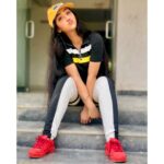 Ashnoor Kaur Instagram - Wishing you all a good day fam❣️ . . #goofyme #mebeingme #ashnoorstylediaries #instatoday #casualfashion #haveagreatday