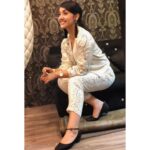 Ashnoor Kaur Instagram - Good things happen to those who wait, great things happen to those who hustle... Good morning fam!❤️ . . #goodmorning #selfmotivation #ashnoorstylediaries