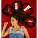 Ashnoor Kaur Instagram - Invest in your hair, and you’ll never face any loss😁❤️ Agree? . . @thebeautycoindia 's Hair care products are my personal favourite. Mix of Apple Cider Vinegar and Argan & Baobab Oil helped me remove any excess build up and made my hair shiner and smoother in the first wash. Here's how I use them. ACV Masque> ACV shampoo> ACV Conditioner> Aragn & Baobab Serum. #SwitchToBeauty #TheBeautyCo #TheCareYouDeserve #LoveIsInTheHair #AppleCiderVinegar Love is in the hair