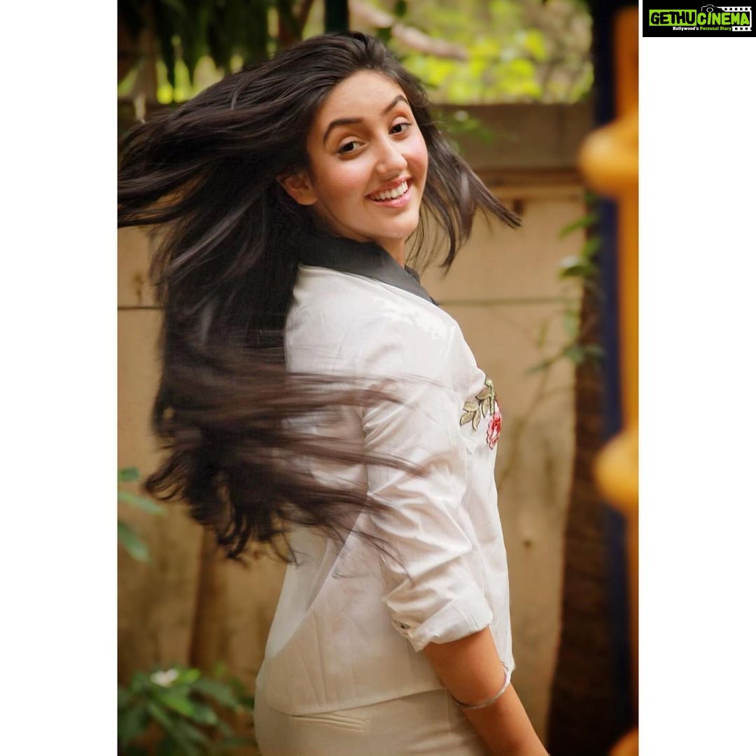 Actress Ashnoor Kaur HD Photos and Wallpapers July 2019 - Gethu Cinema Actress Ashnoor Kaur HD Photos and Wallpapers July 2019 - Gethu Cinema
