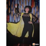 Ashnoor Kaur Instagram - Keep your head, standards and cloth drops high😁❤️ . . Styled by my @shrishtimunka ❤️ Jumpsuit by @periwinkley_shop Shrug by @thaapobynavneekasat 📸 by @smilepleasephotographyy ❤️ Mua - Yours truly🙂 #ashnoorstylediaries #launchparty #terebinkive #style #smile #blackisthenewpink #poseposepose #loveyourself @helo_app