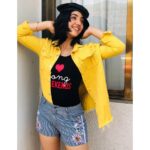 Ashnoor Kaur Instagram – #SummerVibes like🌞
.
.
Use my code ‘AshK10’ to GET 10% OFF on the entire @shein_in site (valid till 9th Jun)😍
SheIn is hosting a Pop-up Shop in Mumbai from 1st – 2nd of June! Get ready for 1000+ of SHEIN’s summer styles from clothing to accessories with exclusive discounts!
Swipe left for more details and TAG your favourite Mumbai babes to let them know! #SHEINlovesMumbai  Can’t make it to the pop-up? Enjoy shopping on www.shein.in or the SHEIN app❤️
#ashnoorstylediaries #AshnoorXSheIn #urbanfashion