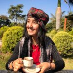 Ashnoor Kaur Instagram - Are you a tea after lunch person? . (So sunny I couldn’t open my eyes🤷🏻‍♀️😂) . #Tea #WithNature #NatureLover #outdoorfashion #ashnoorstylediaries #sunkissed