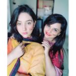 Ashnoor Kaur Instagram - I was your little girl, and grew up to be your best friend💞🌍 Like mom-like daughter? @kauravneet79 . . #momanddaughtergoals #B612 #B612India