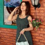 Ashnoor Kaur Instagram - And everybody’s watchin’ her, but she’s looking at?👀🤍
