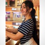 Ashnoor Kaur Instagram - Someone told me today, “Take the positivity in you, stay focused, be a horse!” And now, it’s stuck in my mind...... . . #stayfocused #loveyourself #ActOnIt #ashnoorstylediaries #thoughts #stayPositive
