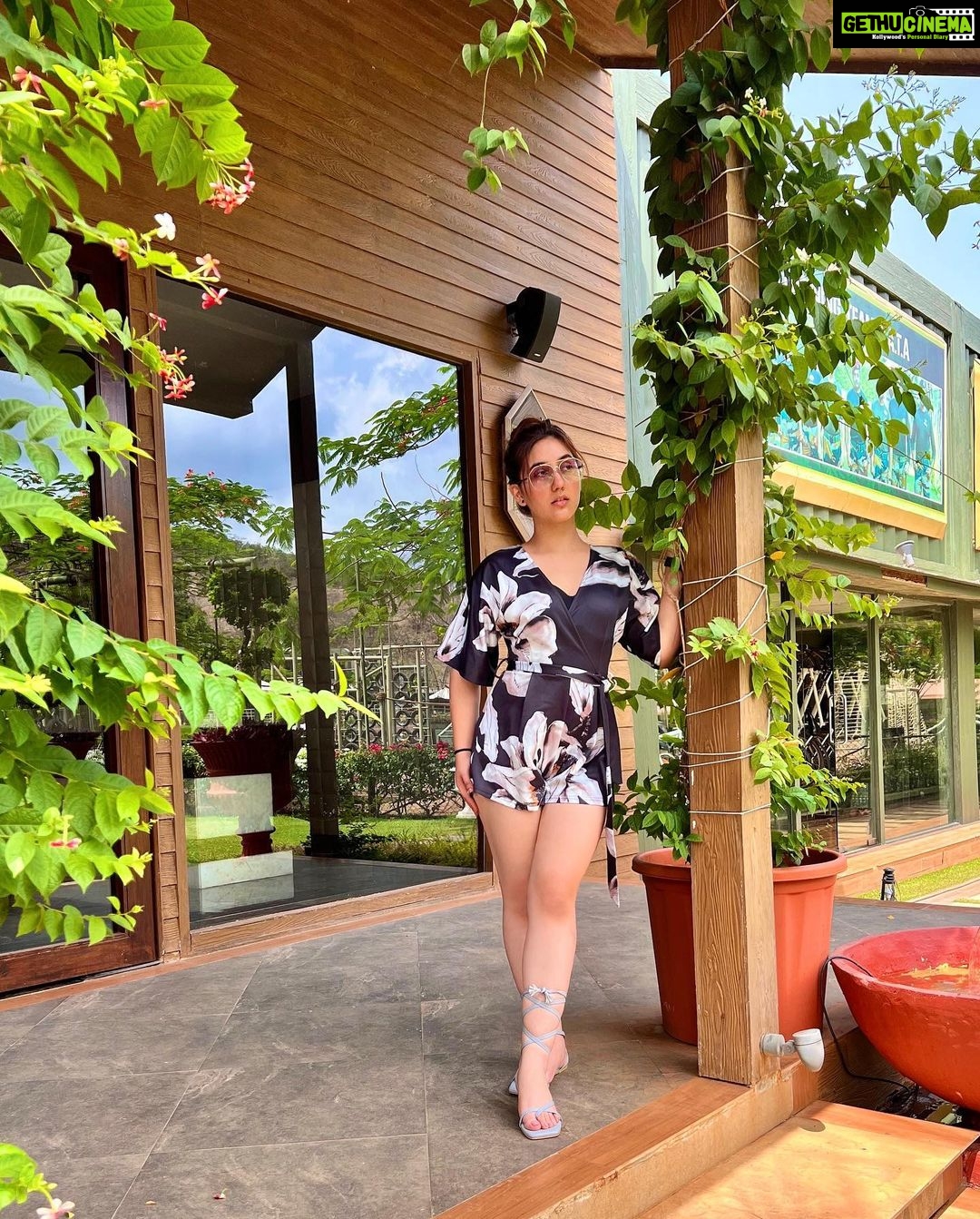 Ashnoor Kaur Instagram - The antidote to exhaustion; nature🌱 . . . Wearing @ikichic_official Styled by @styling.your.soul @dellaadventureandresorts @delladata @jimmy_mistry Data Resort By Della Adventures Lonavala