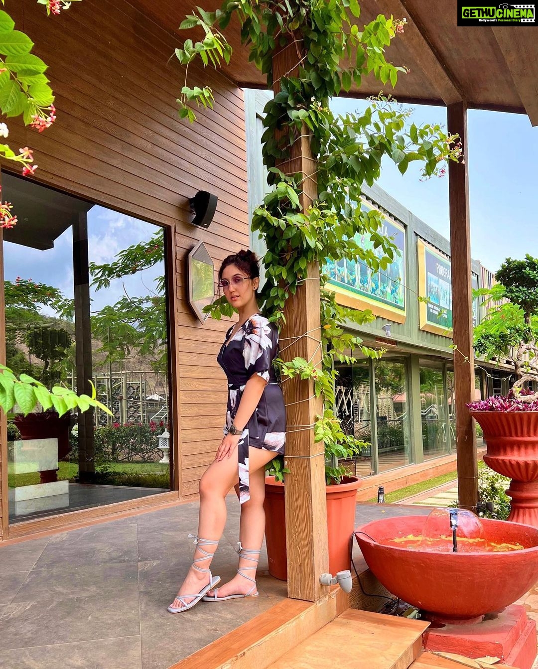 Ashnoor Kaur Instagram - The antidote to exhaustion; nature🌱 . . . Wearing @ikichic_official Styled by @styling.your.soul @dellaadventureandresorts @delladata @jimmy_mistry Data Resort By Della Adventures Lonavala