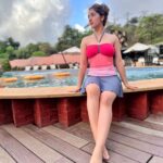 Ashnoor Kaur Instagram - Vacay🐬🤍✨ #WaterBaby . . . Wearing @angelcroshet_swimwear