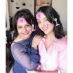 Ashnoor Kaur Instagram - I was your little girl, and grew up to be your best friend💞🌍 Like mom-like daughter? @kauravneet79 . . #momanddaughtergoals #B612 #B612India