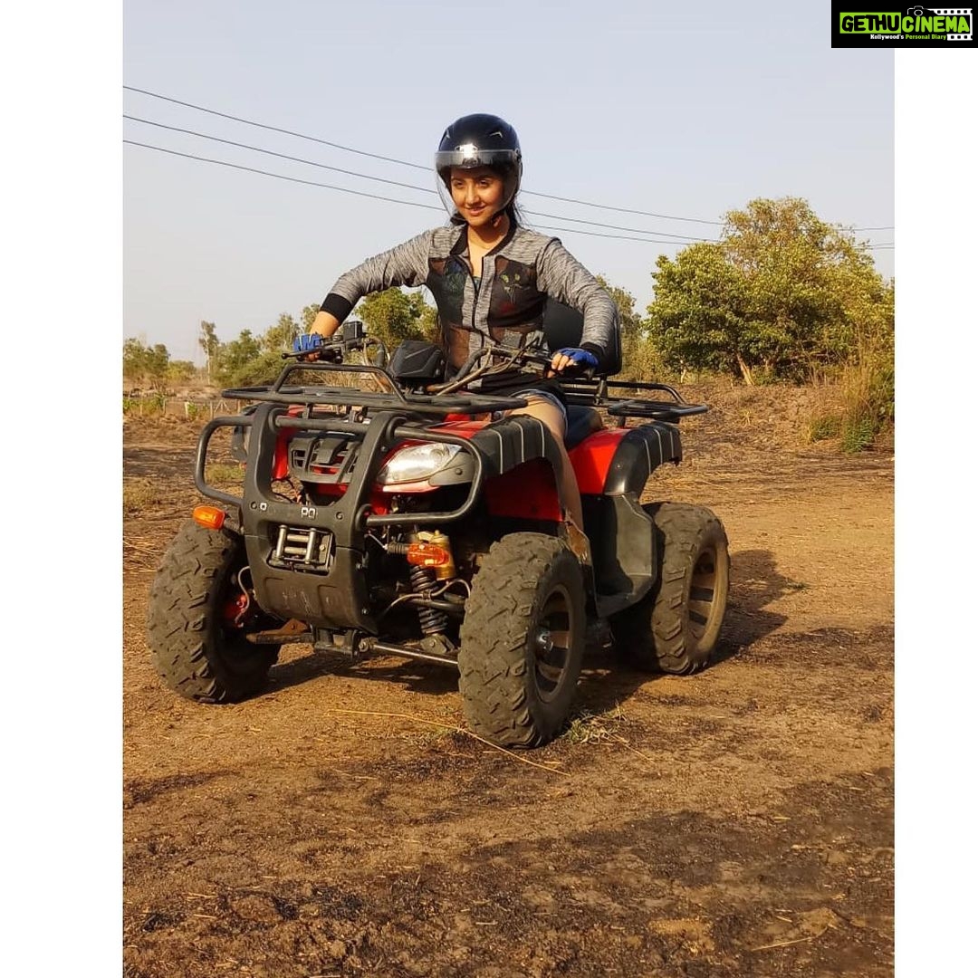 Ashnoor Kaur Instagram - The ‘Ride through the Wilderness’😍 One wish from the bucket-list done✅ #ATVRide #ATVbike #ATVriding #BirthdayCelebration #Fun #BirthdayGirl #Tomboy Anchaviyo