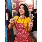 Ashnoor Kaur Instagram - What dish would you like to eat by Chef Ashnoor?😜 #NakliChef #CanBoilWater #AshnoorKaur #PatialaBabes #BTS PC:- One and only @aniruddh_dave ❤️