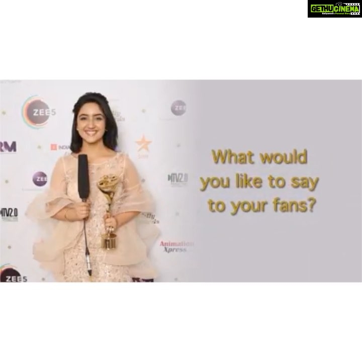 Ashnoor Kaur Instagram - #Gratitude 🙏🏻 #zee5indiantellyawards2019 @indtellyawards Sahara Star