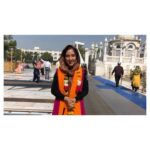 Ashnoor Kaur Instagram - Blessed and thankful!🙏🏻❤️ #FirstPostOf2019 Really excited, looking forward to this year, to know what has it got for me! First day of the year at Sachkhand Hazur Sahib ji🙏🏻 Sending loads of love to all my fans I met in Nanded, sorry couldn’t get a picture with everyone due to shortage of time, but love you all❤️ Sachkhand Shri Hazur Sahib Nanded