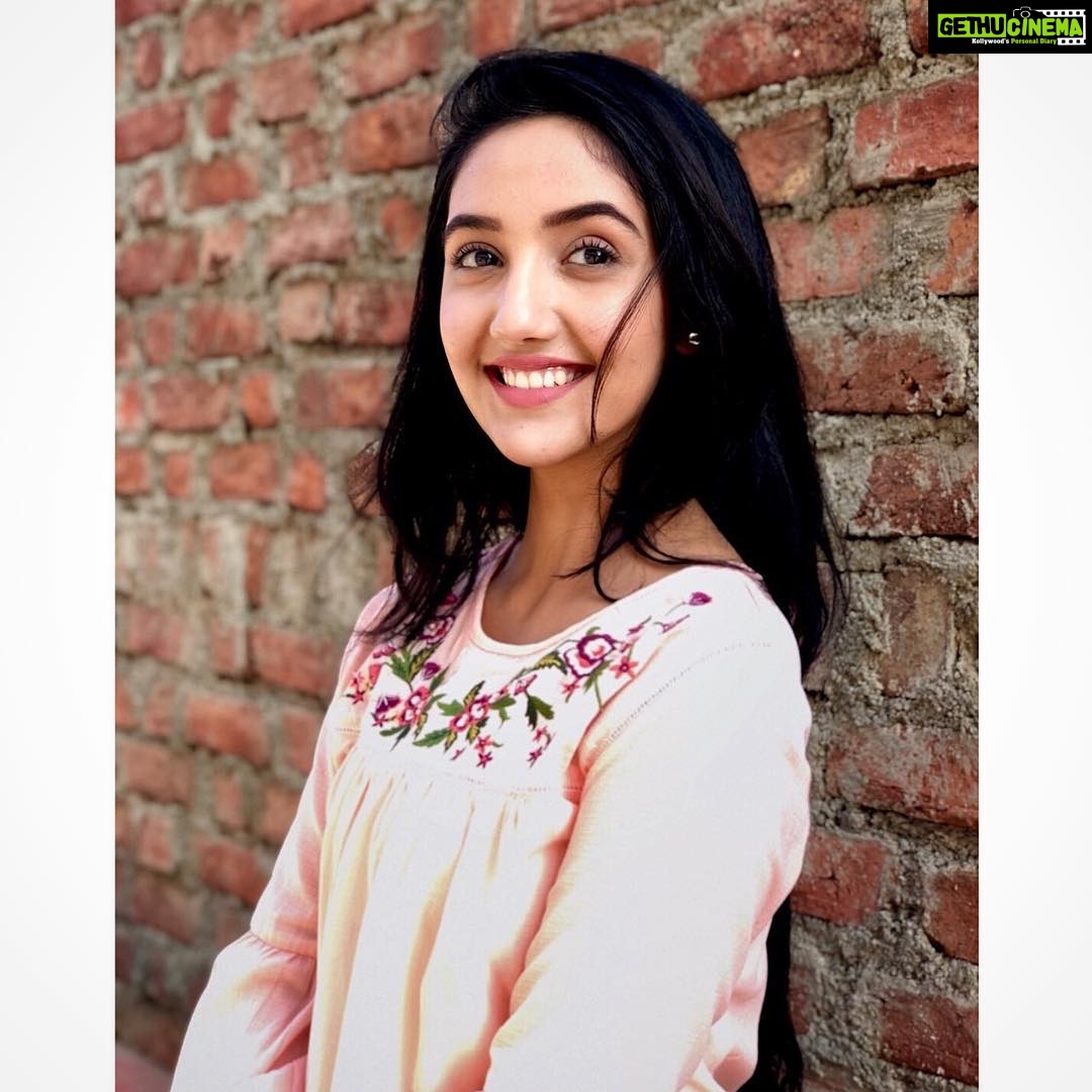 Ashnoor Kaur Instagram - You are always healing, So don’t wait to start living✨ #AshnoorStyleDiaries