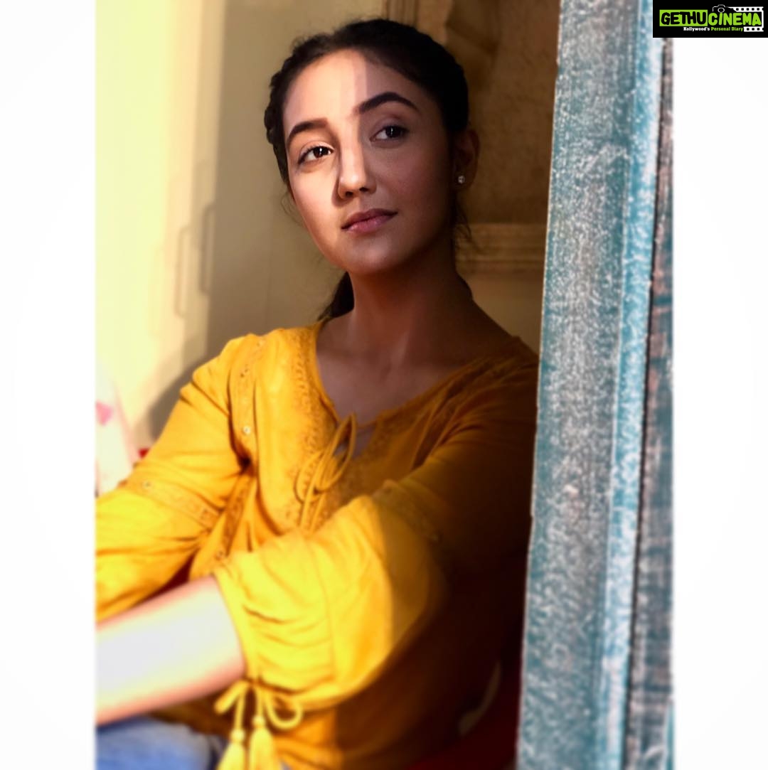 Ashnoor Kaur Instagram - The kind of being lost that’s exactly like being found✨