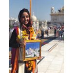 Ashnoor Kaur Instagram - Blessed and thankful!🙏🏻❤️ #FirstPostOf2019 Really excited, looking forward to this year, to know what has it got for me! First day of the year at Sachkhand Hazur Sahib ji🙏🏻 Sending loads of love to all my fans I met in Nanded, sorry couldn’t get a picture with everyone due to shortage of time, but love you all❤️ Sachkhand Shri Hazur Sahib Nanded